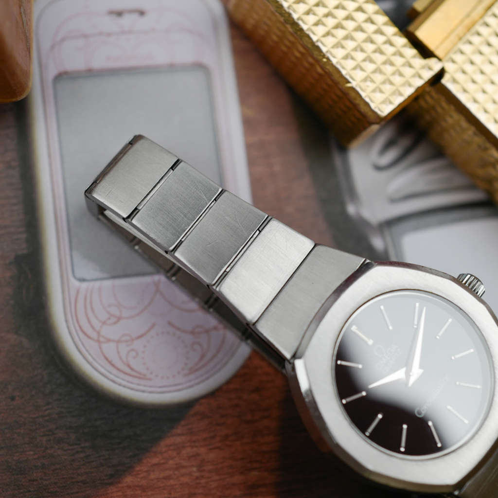 cafe noir les montres vintage omega constellation femme or acier 595 0001 795 0800 cadran noir bicolor 28 mm mini 1977