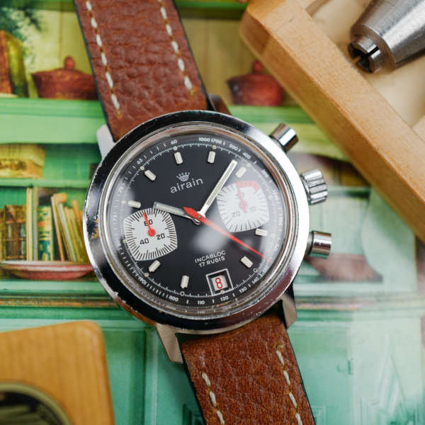 cafe noir montres vintage marseille airain-chronographe-francais-valjoux-7734-vintage-1970