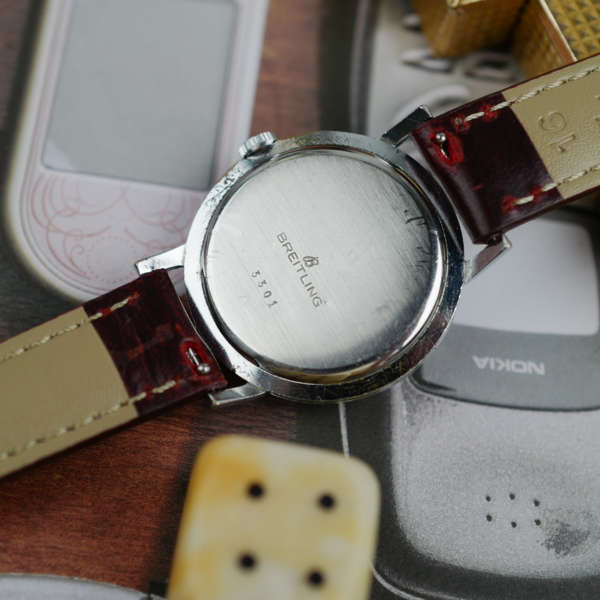 cafe noir vintage marseille breitling-extra-fine-calatrava-3301-vintage-1960-mécanique