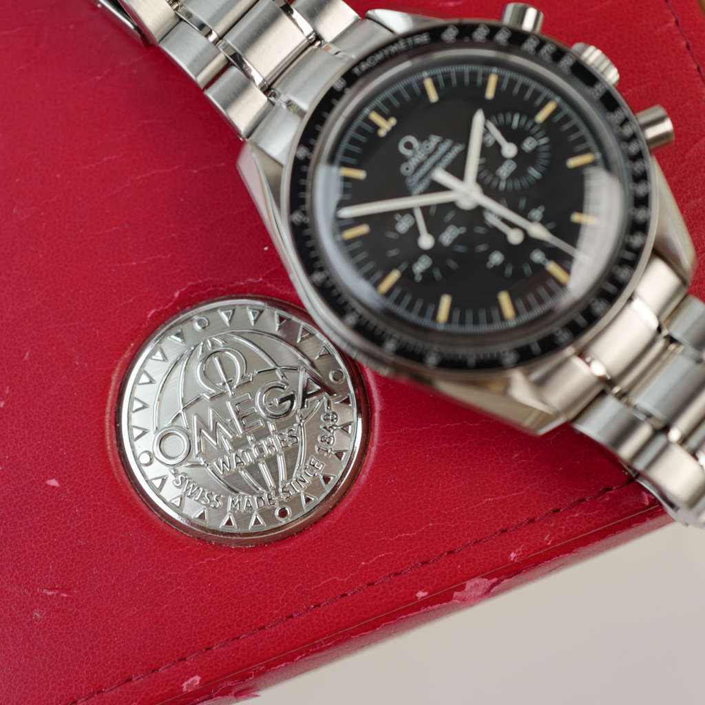 omega cafe noir les montre horloger marseille omega-speedmaster-3570-tritium-vintage-1997-full-set_16 omega cafe noir les montre horloger marseille omega-speedmaster-3570-tritium-vintage-1997-full-set