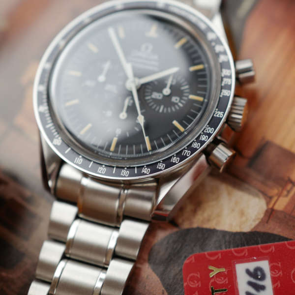 omega cafe noir les montre horloger marseille omega-speedmaster-3570-tritium-vintage-1997-full-set