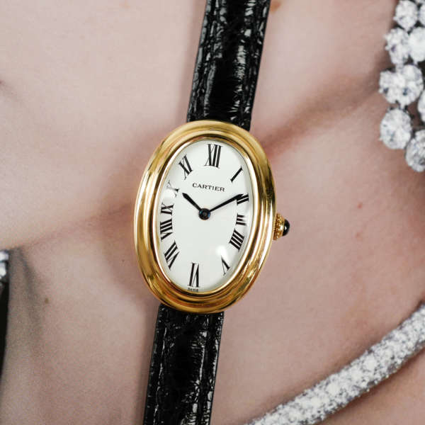 cafe-noir-les-montres-cartier-baignoire-double-rang-mecanique-paris-1980