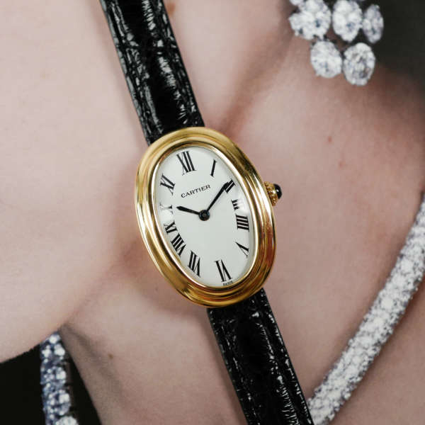 cafe-noir-les-montres-cartier-baignoire-double-rang-mecanique-paris-1980