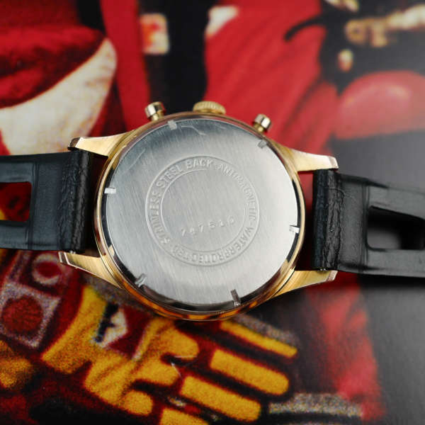 cafe-noir-les-montres-chronographe-dore-noir-astree-watch-venus-188