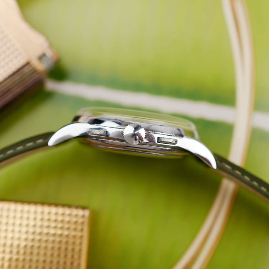 cafe-noir-les-montres-chronographe-suisse-oversize-daleia-valjoux23-vintage-jumbo