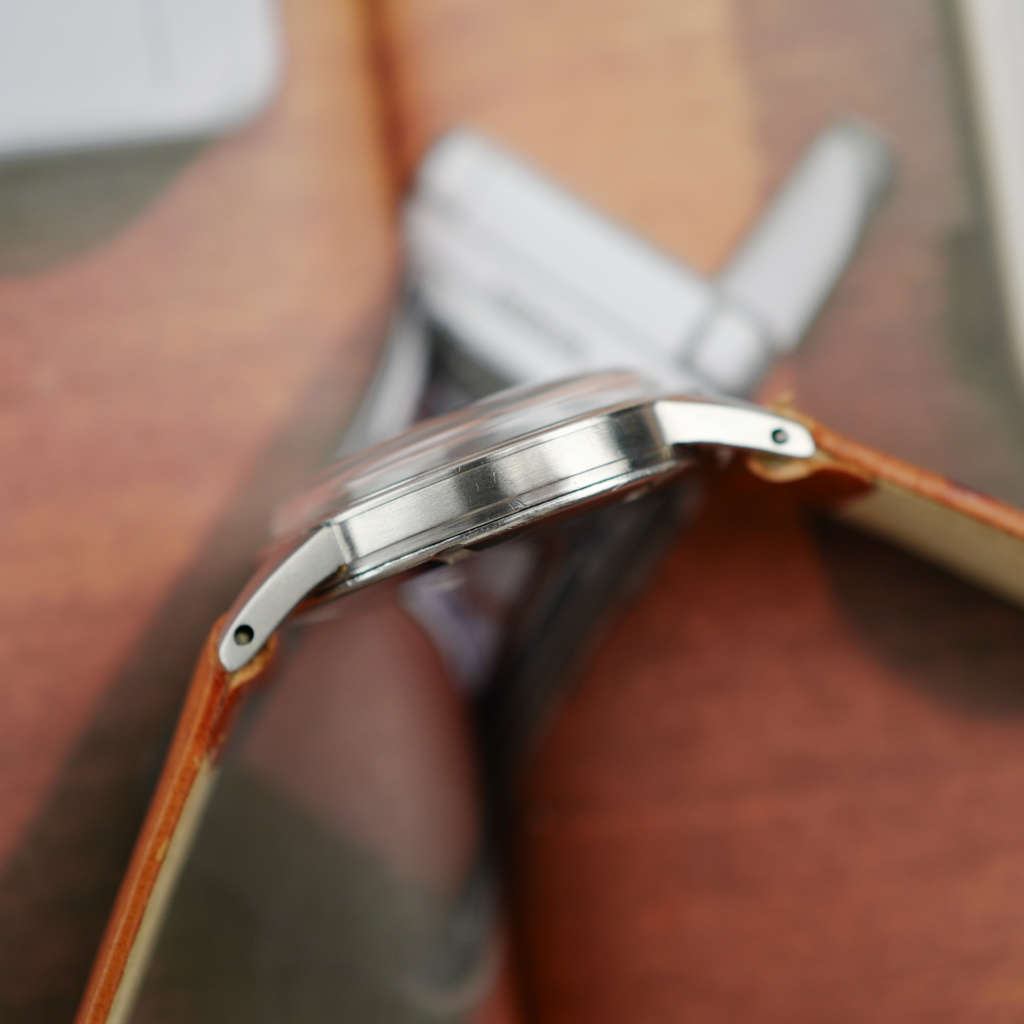 cafe-noir-les-montres-omega-fab-suisse-militaire-vintage-1944_8 cafe-noir-les-montres-omega-fab-suisse-militaire-vintage-1944