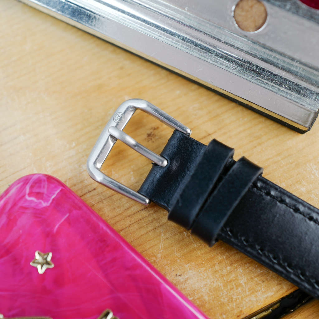 cafe-noir-les-montres-vintage-myon-chronographe-racing-vintage-valjoux-7733-1970