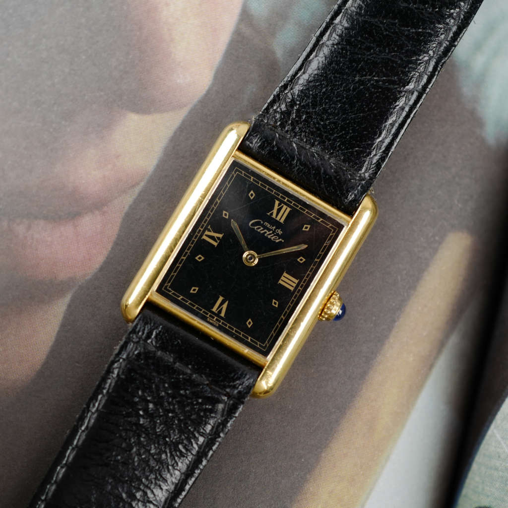 cafe-noir-les-montres-cartier-must-tank-grand-modele-noir-1990_9 cafe-noir-les-montres-cartier-must-tank-grand-modele-noir-1990
