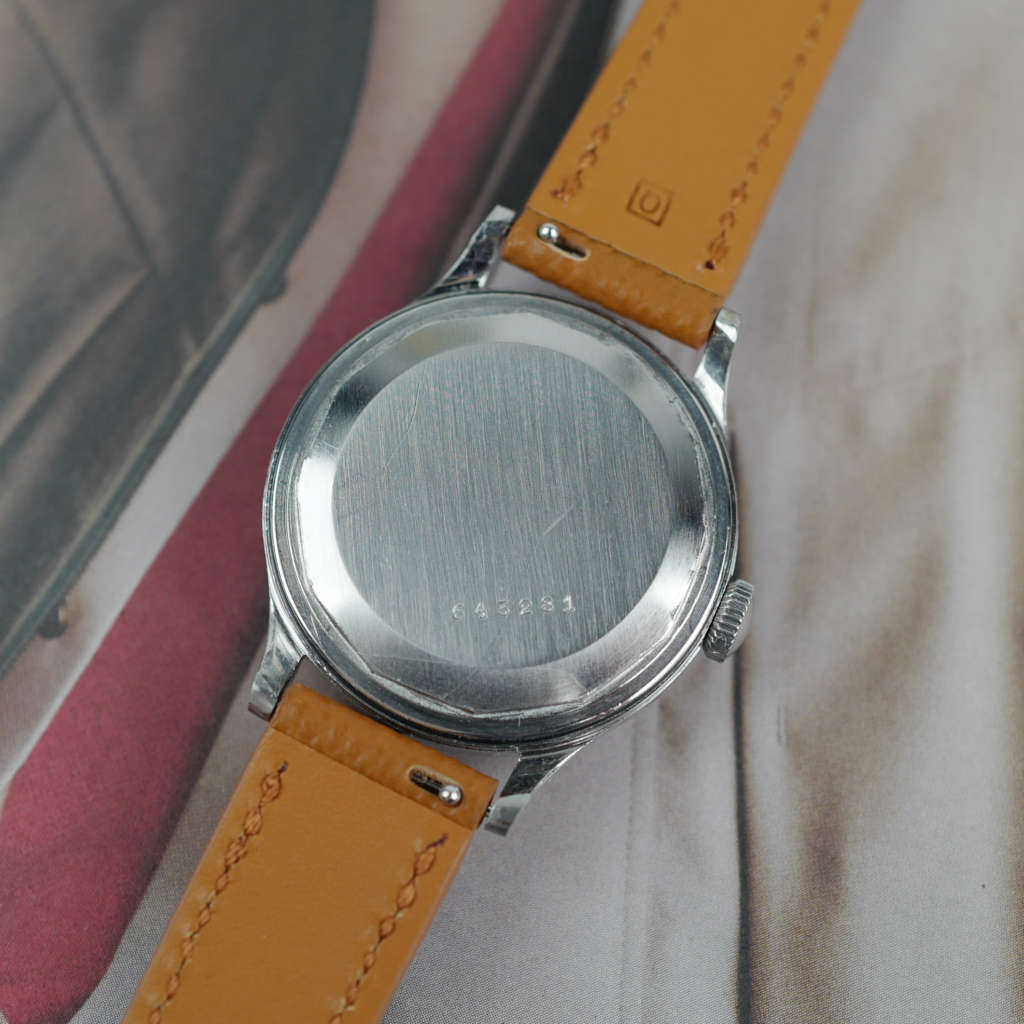 cafe noir les montres vintage horloger marseille jaeger-militaire-patine-radium-1950_5 cafe noir les montres vintage horloger marseille jaeger-militaire-patine-radium-1950_1