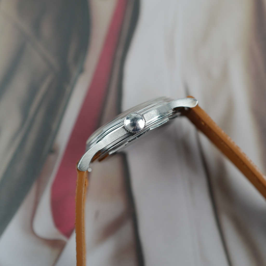 cafe noir les montres vintage horloger marseille jaeger-militaire-patine-radium-1950_6 cafe noir les montres vintage horloger marseille jaeger-militaire-patine-radium-1950_1