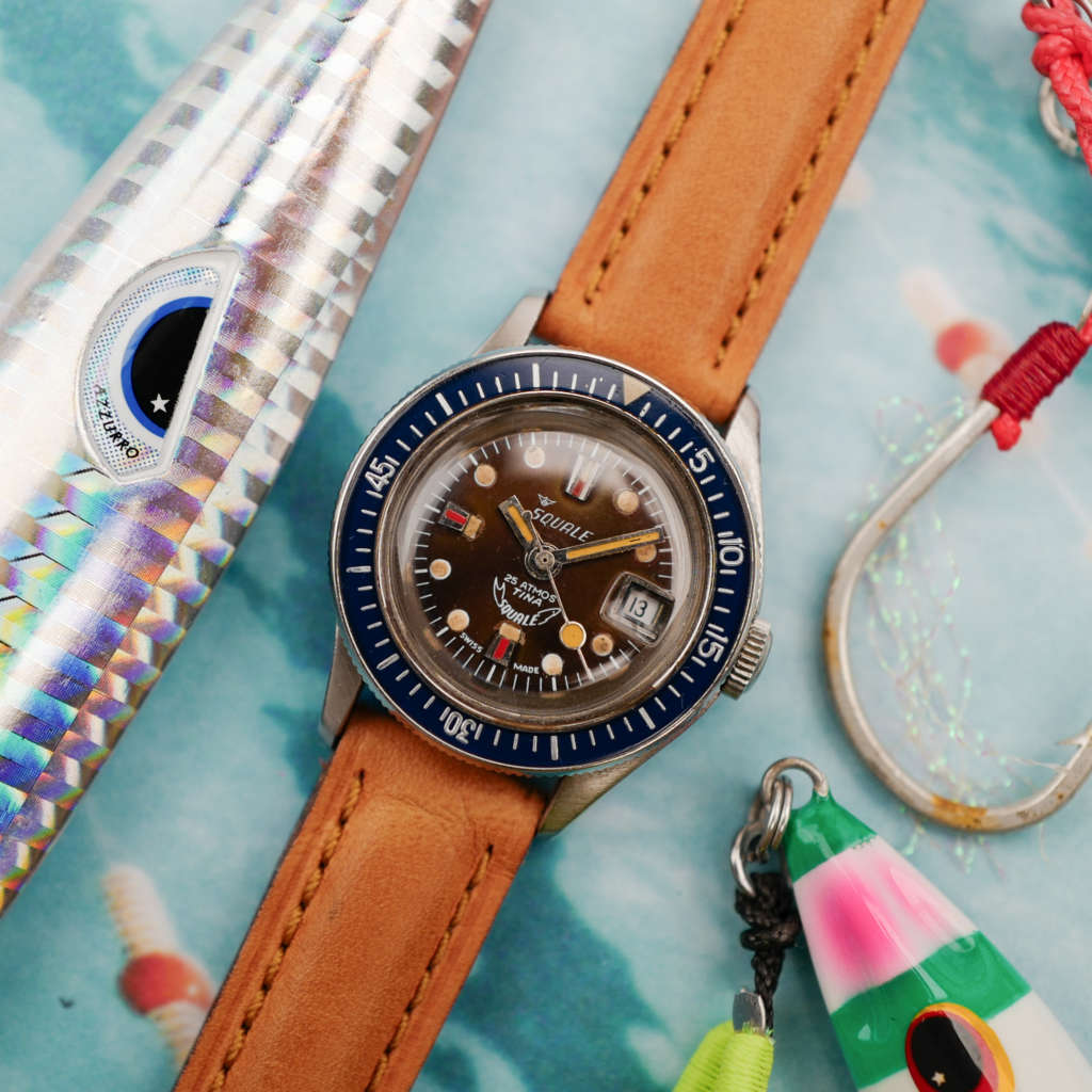 cafe noir les montres vintage horloger marseille mini montre de plongee pour femme bakelite tritium squale tina wamy 26mm vintage montre pour femme_4 cafe noir les montres vintage horloger marseille mini montre de plongee pour femme bakelite tritium squale tina wamy 26mm vintage montre pour femme