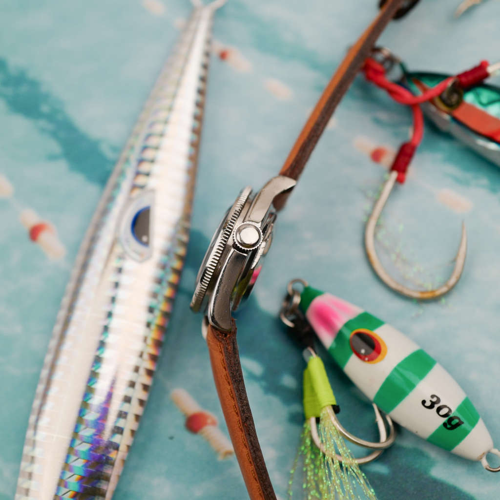 cafe noir les montres vintage horloger marseille mini montre de plongee pour femme bakelite tritium squale tina wamy 26mm vintage montre pour femme_7 cafe noir les montres vintage horloger marseille mini montre de plongee pour femme bakelite tritium squale tina wamy 26mm vintage montre pour femme