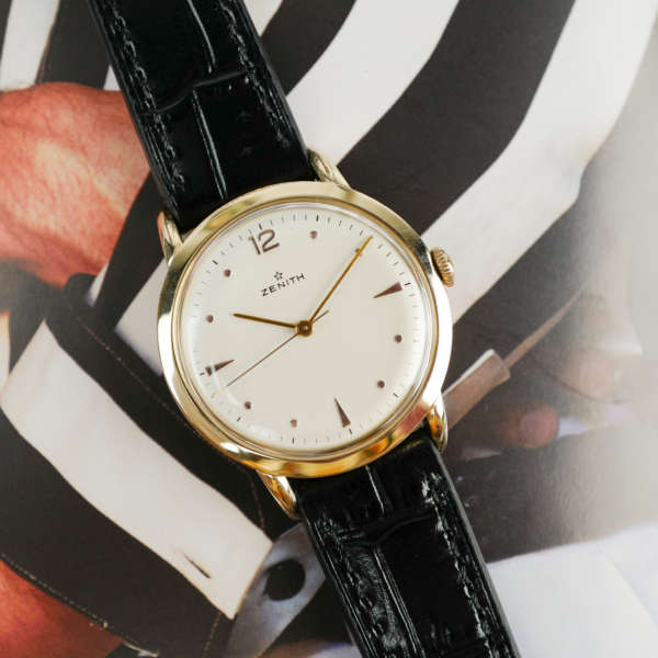 cafe noir les montres vintage horloger marseille zenith-chic-doree-calatrava-1953
