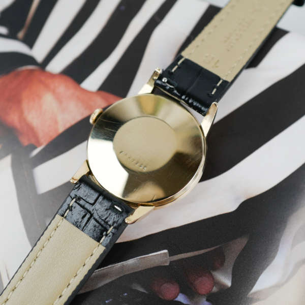 cafe noir les montres vintage horloger marseille zenith-chic-doree-calatrava-1953