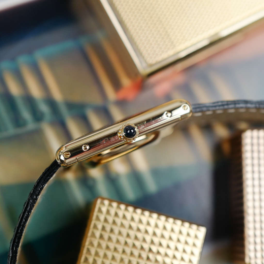 cafe-noir-marseille-montre-vintage-horloger-horlogerie-reparation-revision-cartier-tank-automatique-jumbo-or-massif-1970_12 cafe-noir-marseille-montre-vintage-horloger-horlogerie-reparation-revision-cartier-tank-automatique-jumbo-or-massif-1970