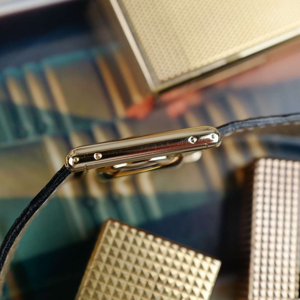 cafe-noir-marseille-montre-vintage-horloger-horlogerie-reparation-revision-cartier-tank-automatique-jumbo-or-massif-1970_13 cafe-noir-marseille-montre-vintage-horloger-horlogerie-reparation-revision-cartier-tank-automatique-jumbo-or-massif-1970