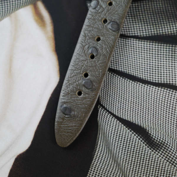 cafe-noir-montres-horloger-marseille-chronographe-betina-gris-venus-175-vintage-1960