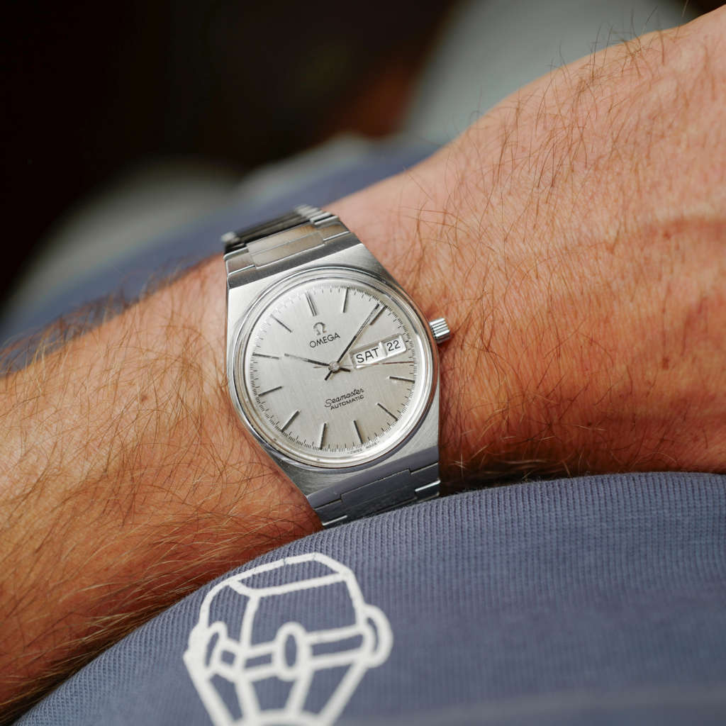 cafe-noir-montres-marseille-horloger-omega-seamaster-vintage-1973-automatique-integré-day-date