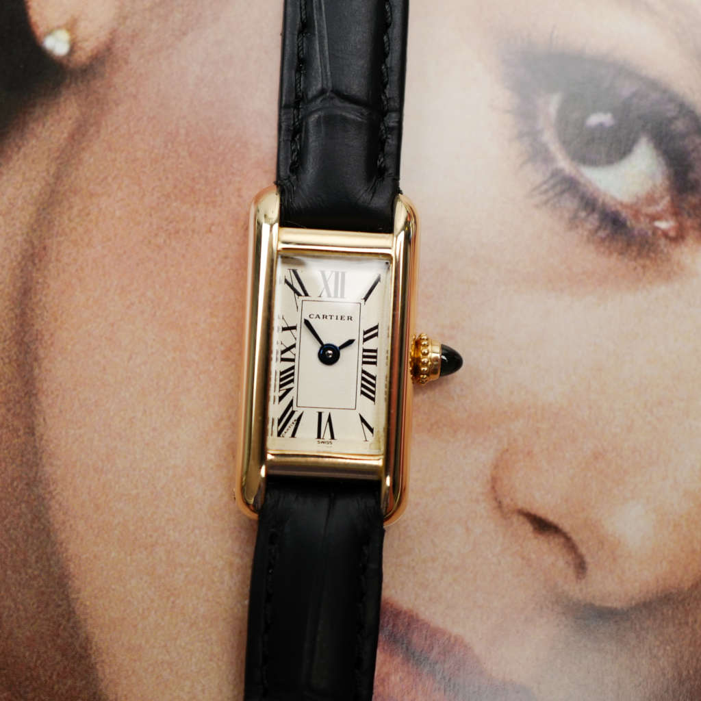 mini-tank-or-jaune-cartier-18k-quartz-1990-femme_3 mini-tank-or-jaune-cartier-18k-quartz-1990-femme