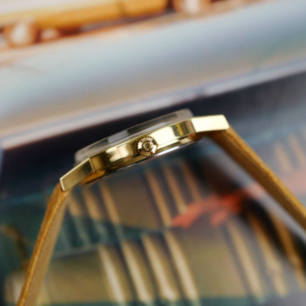 cafe-noir-les-montres-omega-geneve-doree-vintage-1975_8 cafe-noir-les-montres-omega-geneve-doree-vintage-1975