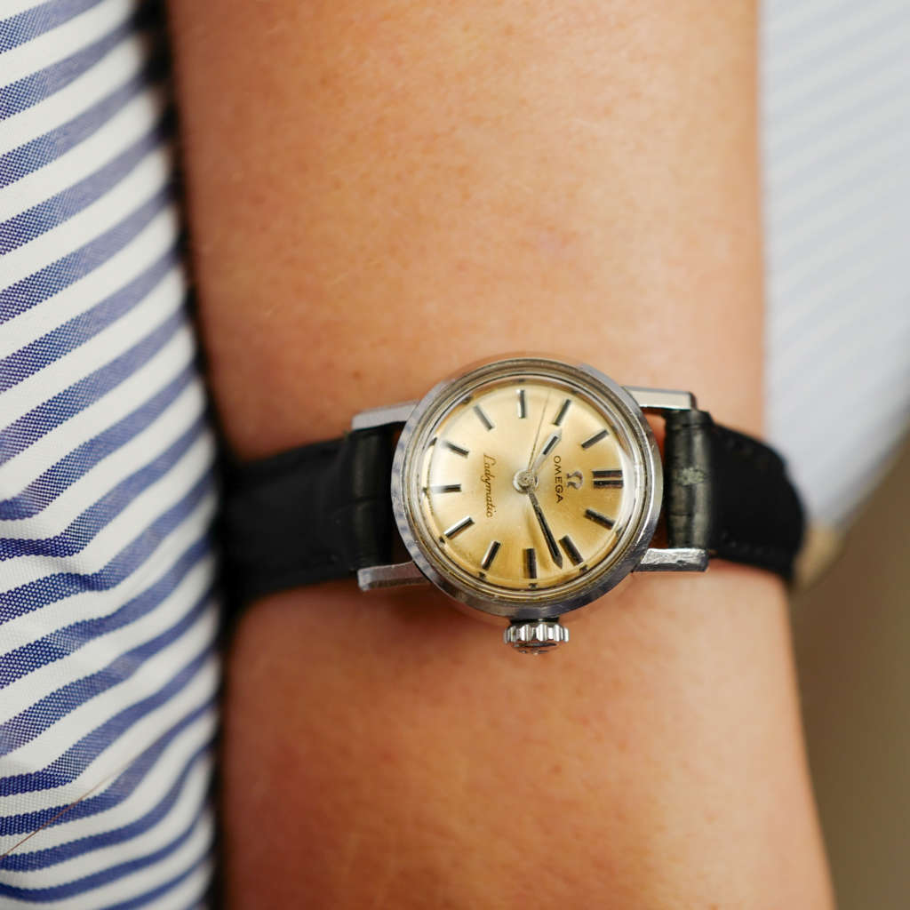 cafe noir les montres vintage omega-ladymatic-mini-automatique-acier-femme-vintage-1971-papiers