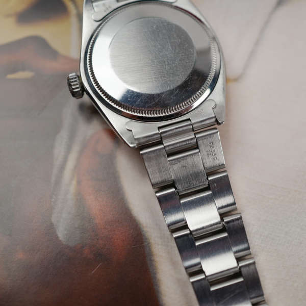 cafe-noir-montres-aix-horloger-rolex-oyster-34-perpetual-date-1500-tropical-tritium-patine-vintage-1969