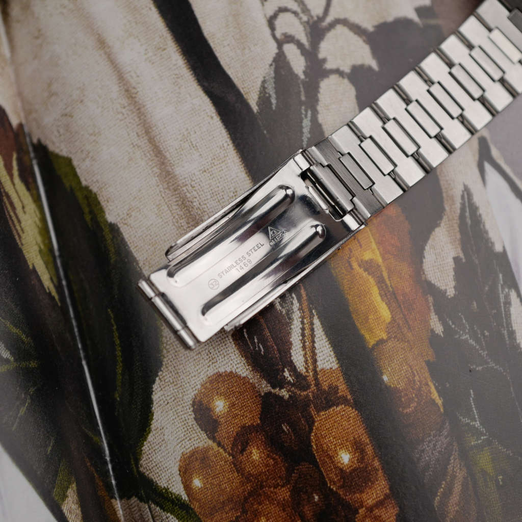 cafe-noir-montres-vintage-horloger-rachat-marseille-aix-omega-speedmaster-reduced-tritium-vintage-1993-full-set