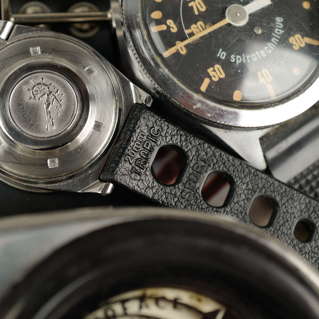 cafe-noir-montres-vintage-horloger-rachat-marseille-aix-triton-spirotechnique-plongeuse-cousteau-annees-1960