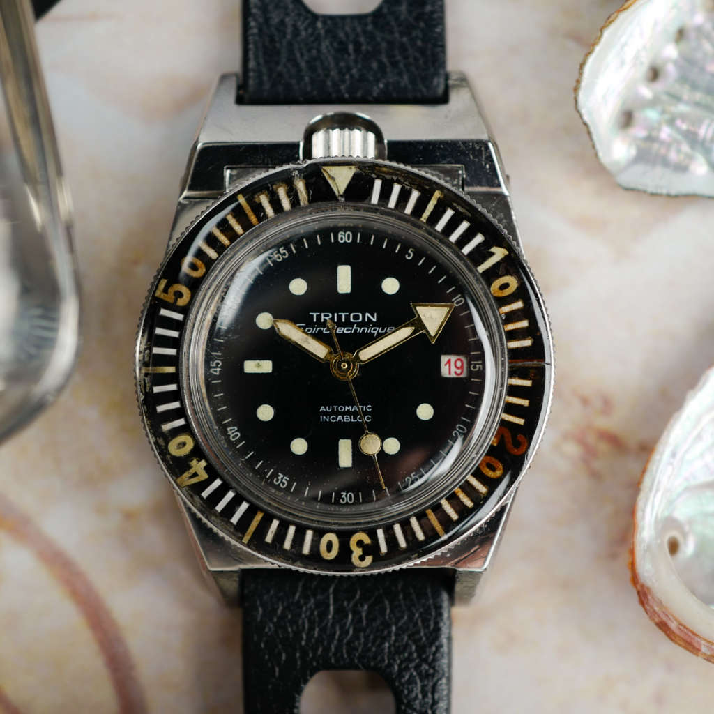 cafe-noir-montres-vintage-horloger-rachat-marseille-aix-triton-spirotechnique-plongeuse-cousteau-annees-1960