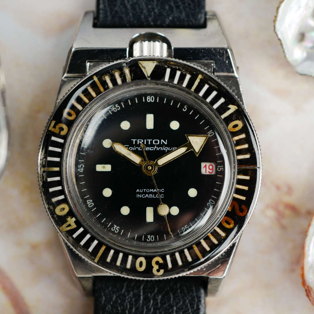 cafe-noir-montres-vintage-horloger-rachat-marseille-aix-triton-spirotechnique-plongeuse-cousteau-annees-1960