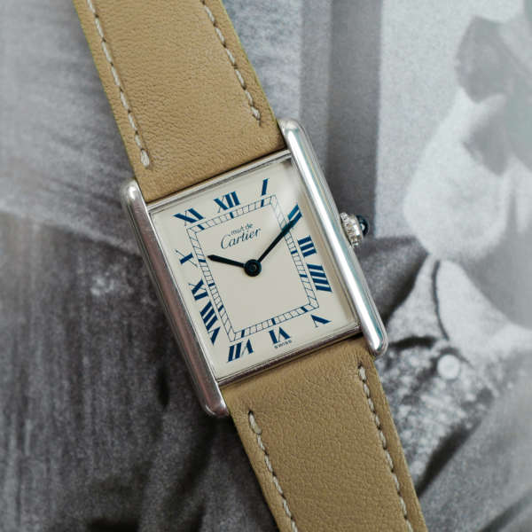 cartier-tank-must-de-cartier-gm-boitier-argent-vintage-annees-1980