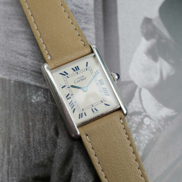 cartier-tank-must-de-cartier-gm-boitier-argent-vintage-annees-1980