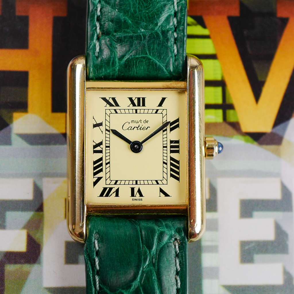 cartier-tank-must-quartz-doré-chiffres-romains-pour-femme-vintage-1986
