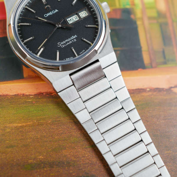 omega-seamaster-day-date-quartz-neuve-de-stock-vintage-1970_2