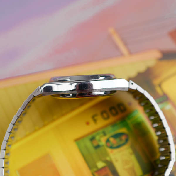 omega-seamaster-day-date-quartz-neuve-de-stock-vintage-1970_2