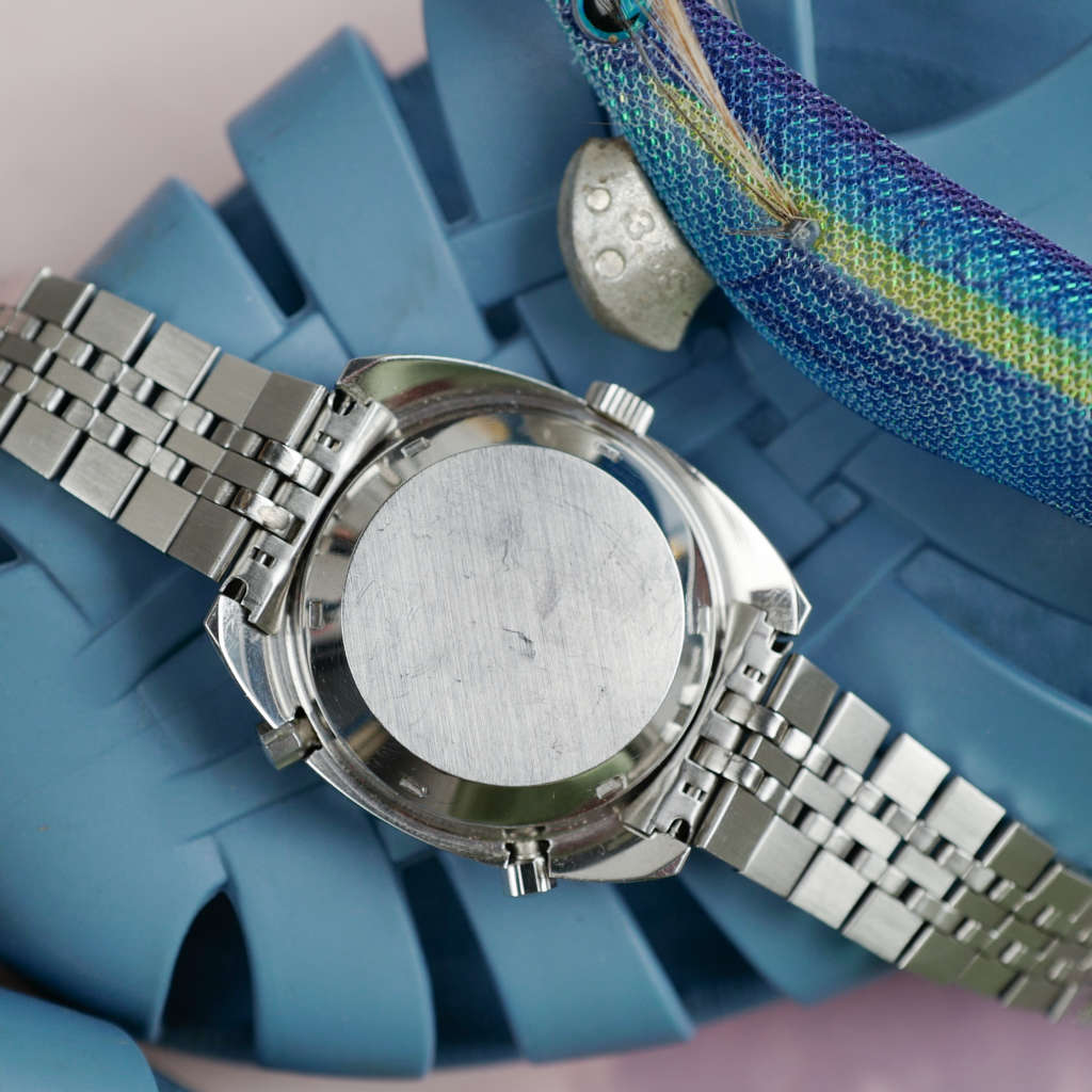 cafe-noir-montres-acaht-vente-marseille-heuer-skipper-vintage-15640-cadran-noir