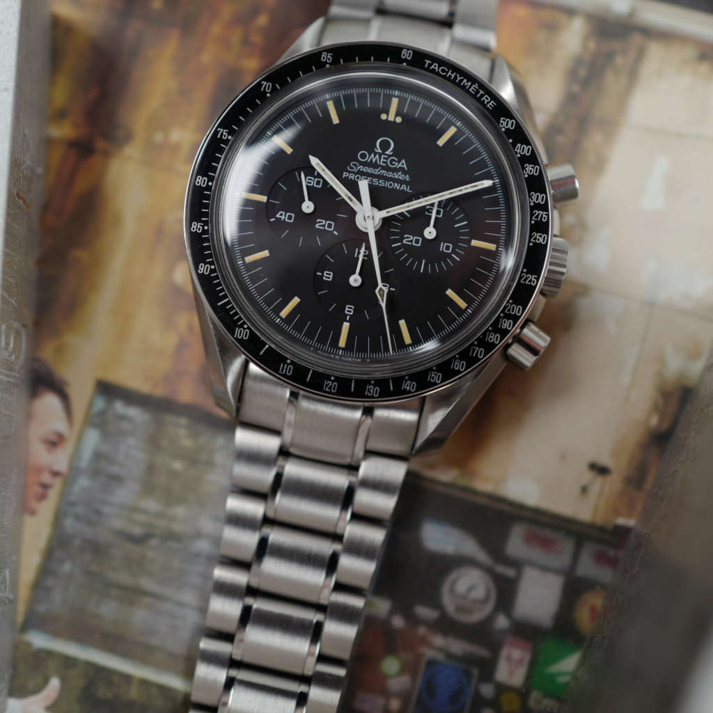 cafe-noir-montres-acaht-vente-marseille-omega-speedmaster-professional-tritium-full-set-ref-3590-50-00-vintage-1996
