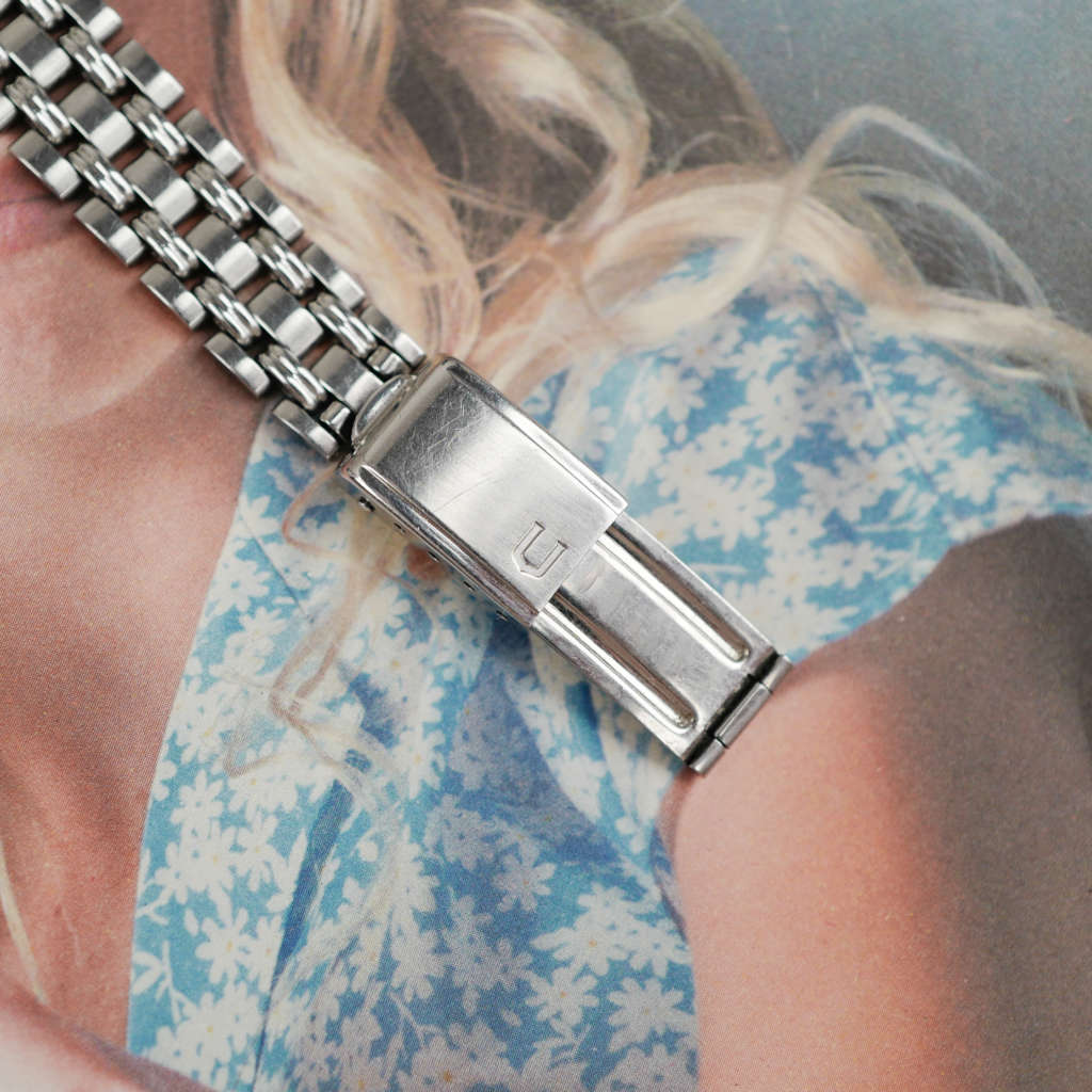 cafe-noir-montres-achat-vente-marseille-universal-geneve-mini-polerouter-lady-genta-825603-vintage-1960_8 cafe-noir-montres-achat-vente-marseille-universal-geneve-mini-polerouter-lady-genta-825603-vintage-1960