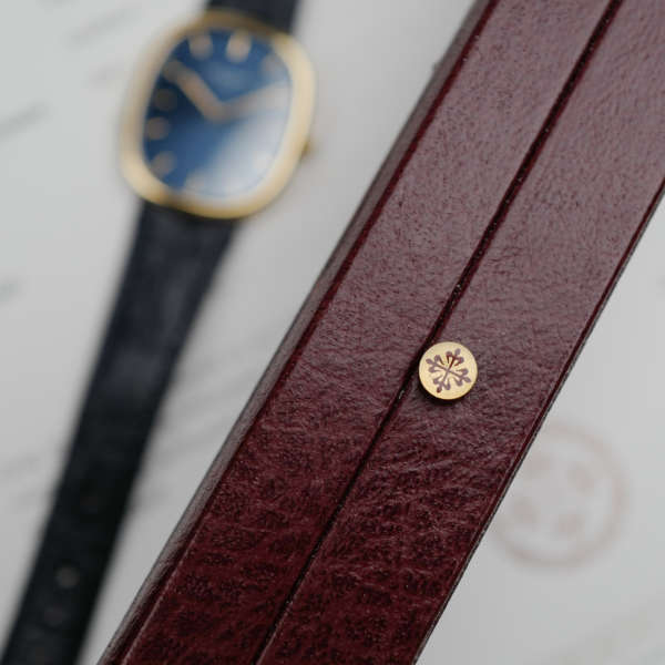 cafe-noir-montres-marseille-patek-philippe-ellipse-3738-cadran-bleu-1991-papiers-boite