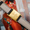 cafe noir montres horloger marseille cartier tank must mécanique pour femme vermeil petit modèle or chiffres romains bracelet vert
