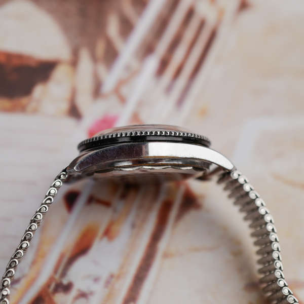 cafe noir montres horloger marseille lip-thermo-nautic-montre-thermometre-vintage-1980-rare