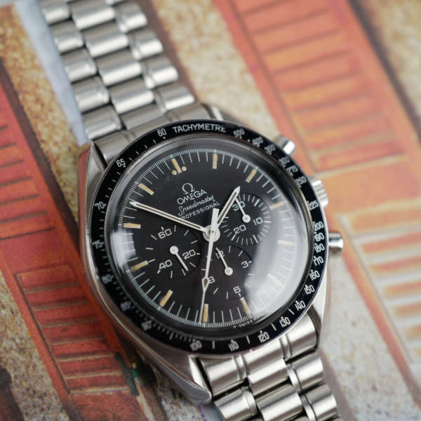 cafe-noir-montres-vintage-marseille-aix-horloger-omega-speedmaster-professional-tritium-full-set-ref-ST-145-022-vintage-1989-20-anniversaire-apollo-IX-9