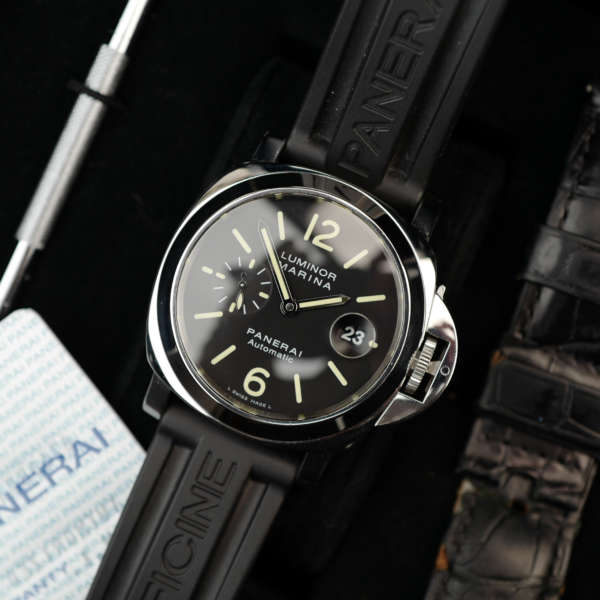 panerai-luminor-marina-pam104-full-set-2010