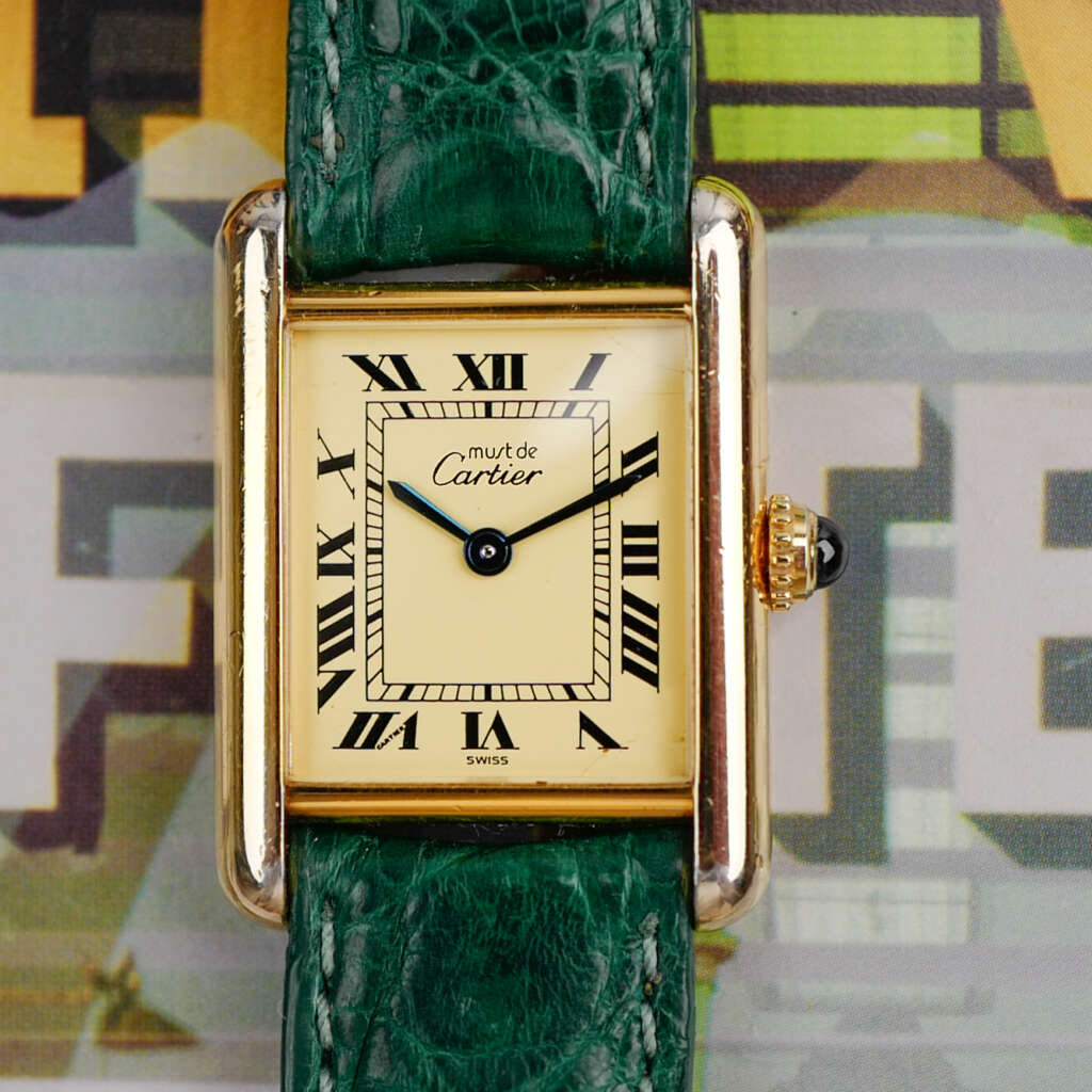 cafe noir montres horloger marseille cartier tank must mécanique pour femme vermeil petit modèle or chiffres romains bracelet vert