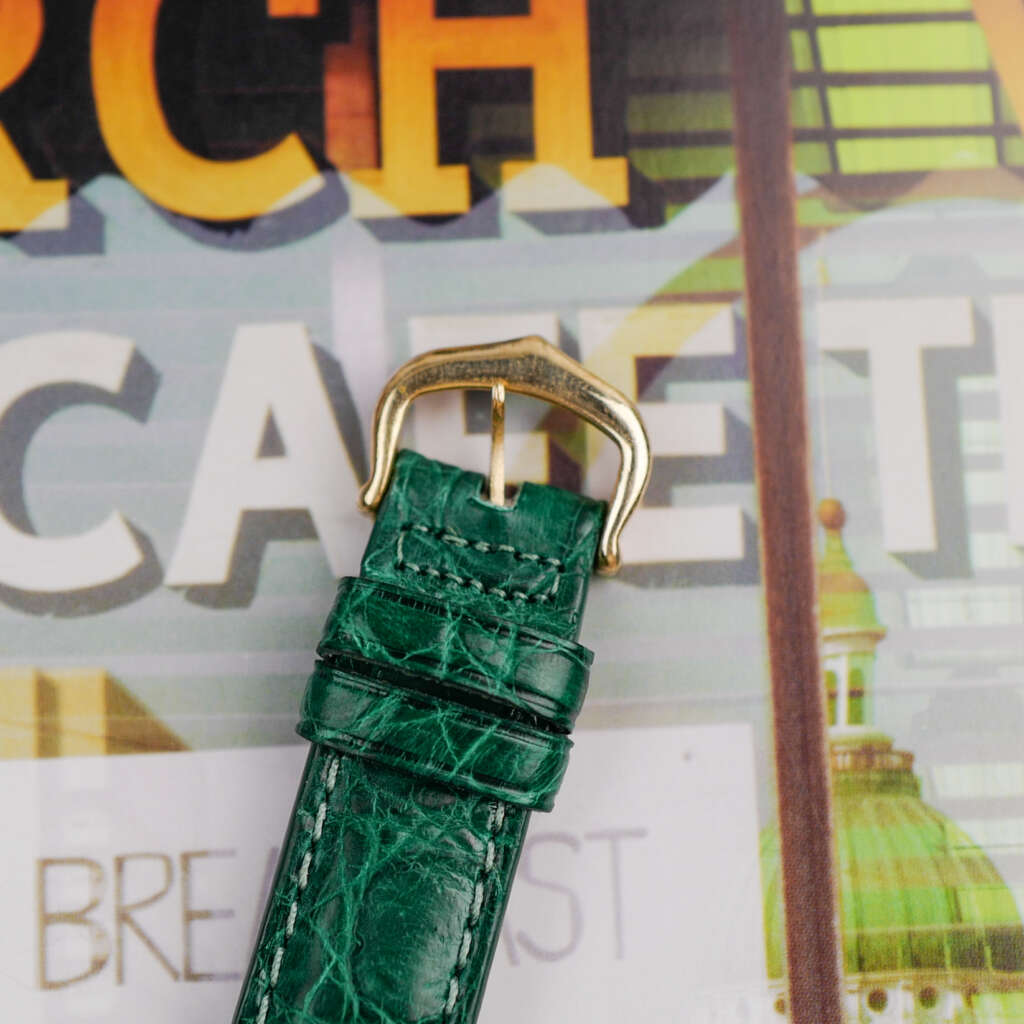 cafe noir montres horloger marseille cartier tank must mécanique pour femme vermeil petit modèle or chiffres romains bracelet vert