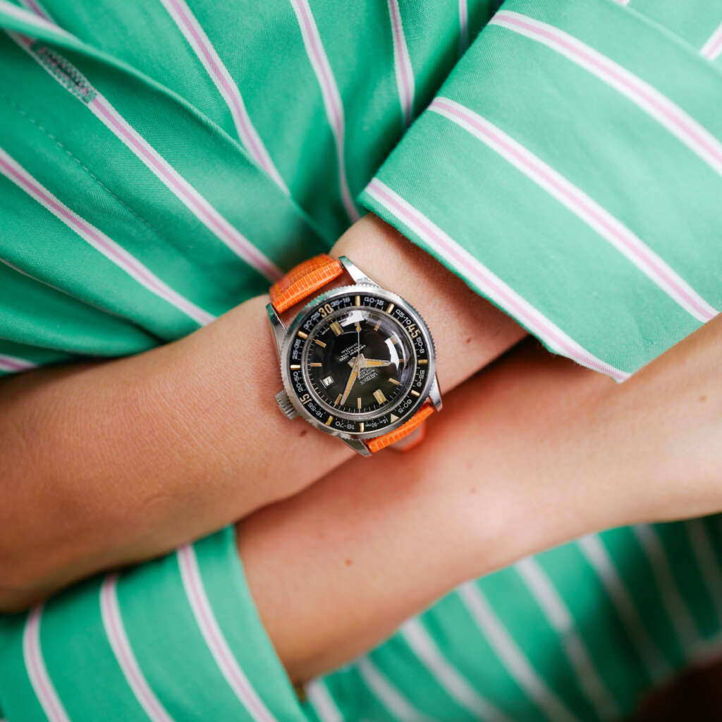 cafe-noir-montres-valorus-caribbean-1000m-mini-submariner-junior-femme-vintage-1980