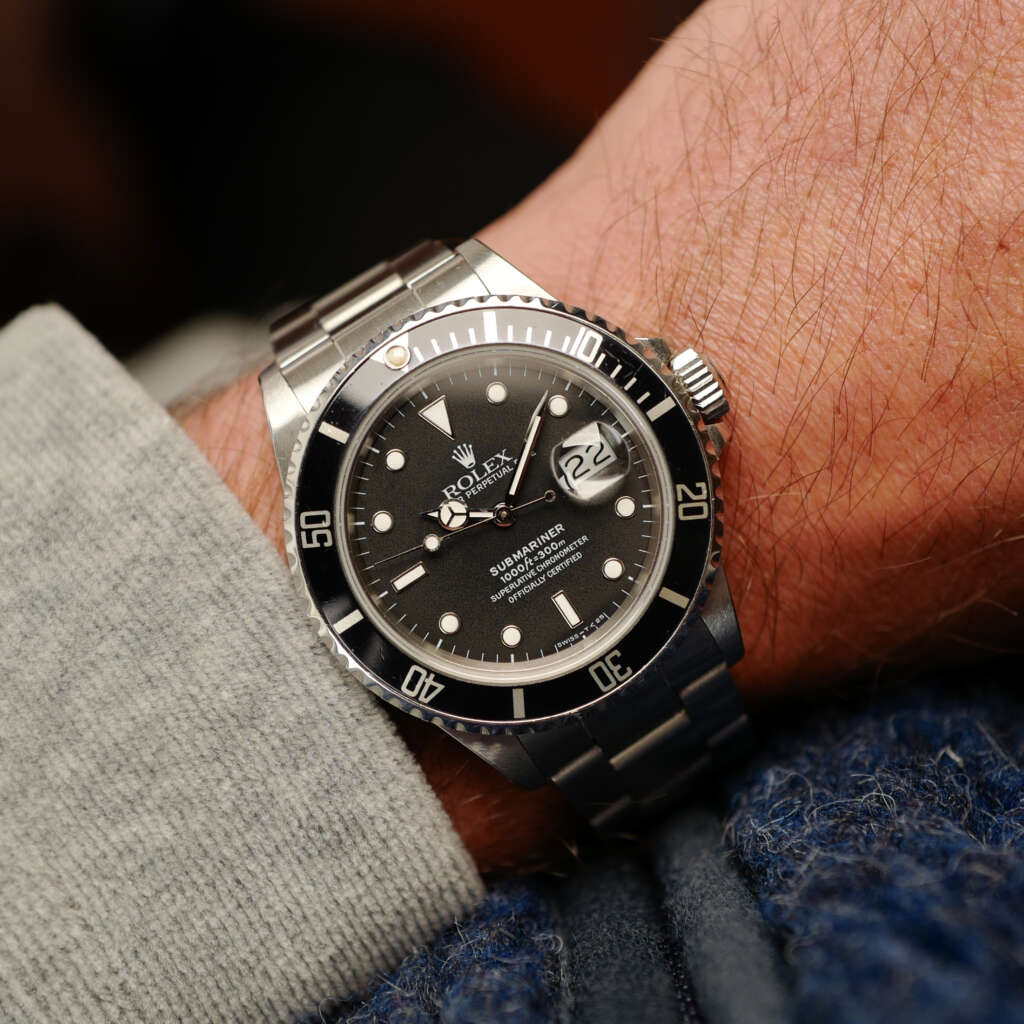 cafe-noir-montres-vintage-marseille-aix-horlorger-rolex-submariner-168000-triple-000-modele-de-transition-vintage-1986