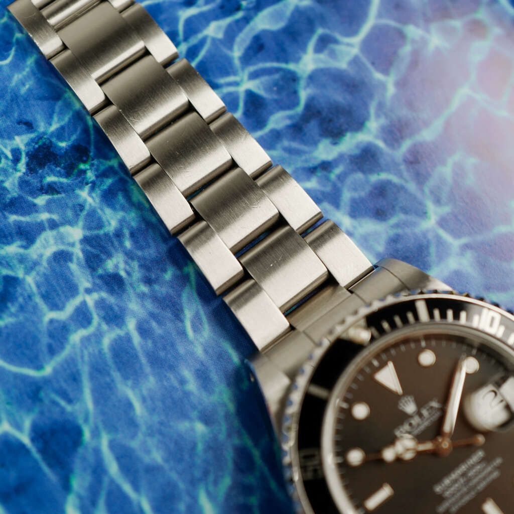 cafe-noir-montres-vintage-marseille-aix-horlorger-rolex-submariner-168000-triple-000-modele-de-transition-vintage-1986
