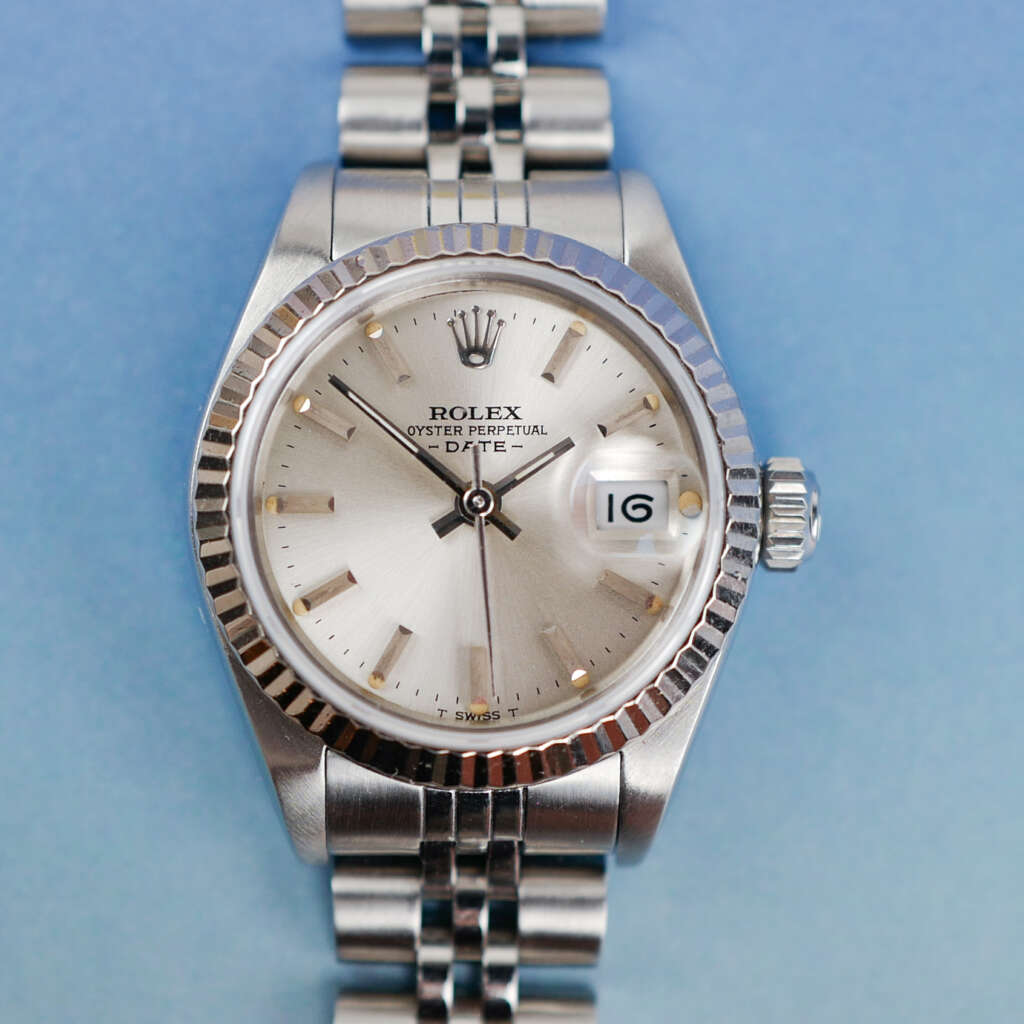 rolex-oyster-perpetual-date-femme-ref-69174-mini-26-mm-annee-1987