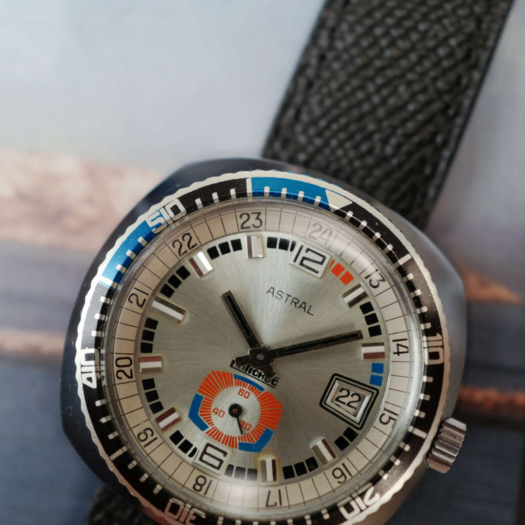 cafe-noir-montre-vintage-marseille-horloger-astral-skin-diver-vintage-tritium_1 cafe-noir-montre-vintage-marseille-horloger-astral-skin-diver-vintage-tritium